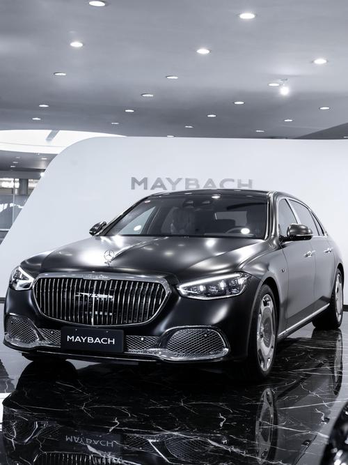 佛山237岚图汽车的售后服务让用户无忧出行，迈巴赫未来的豪华车趋势